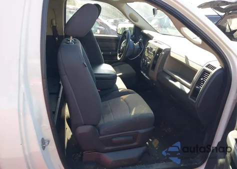 2012 Ram 1500 St z USA, uszkodzony, nr VIN 3C6JD6DP4CG220512